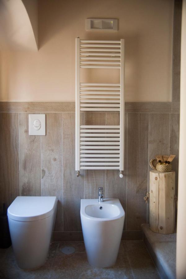 3 Archi B&B ตรานิ ภายนอก รูปภาพ